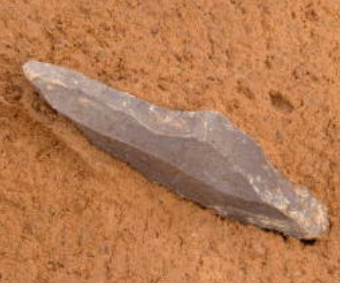 ナイフ形石器.jpg