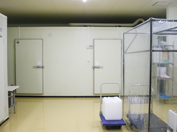 大型冷凍室-2.jpg